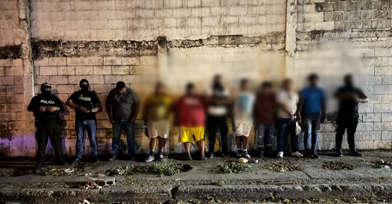 Policía Nacional evita la Producción de seis toneladas de cocaína con la incautación de 6,2 toneladas de sustancia química controlada