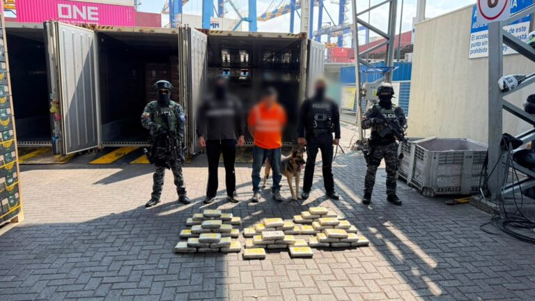 Policía Nacional afecta al narcotráfico con la incautación de cerca de medio millón de dosis de cocaína destinadas a Europa