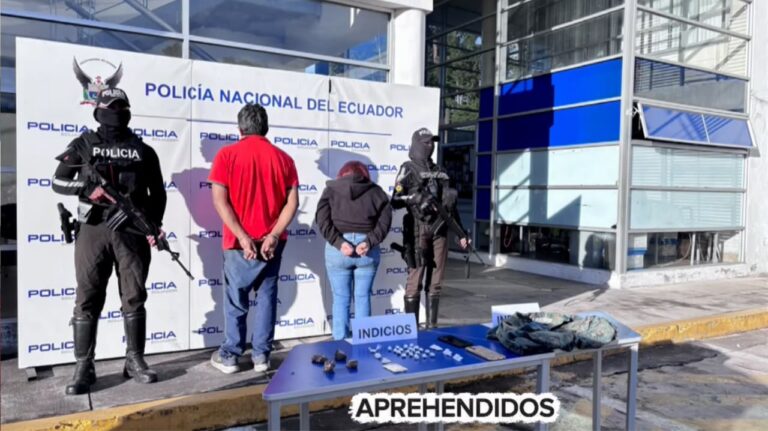 Operativo policial en Tumbaco deja dos aprehendidos y 65 gramos de cocaína incautados