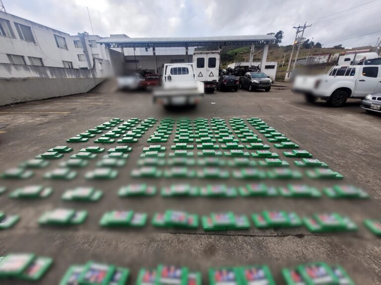 Policía Nacional incautó cerca de 370 kilos de cocaína en Tulcán