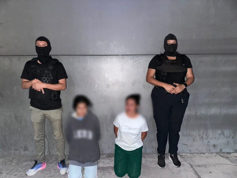 «Operativo Libertad 909” se ejecutó en Manta y desarticulo presunta red de extorsión que operaba desde un CRS