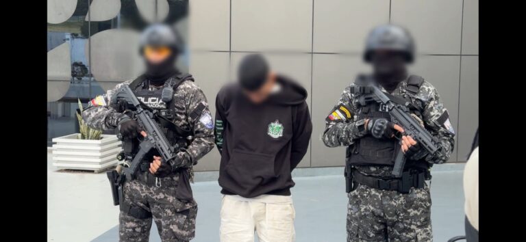 Policía detuvo en quito a presunto integrante de “los lobos” investigado por delitos contra la vida