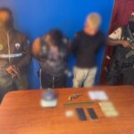 Aprehendimos a dos sujetos implicados en el delito de extorsión y tenencia ilegal de armas de fuego y municiones en Esmeraldas