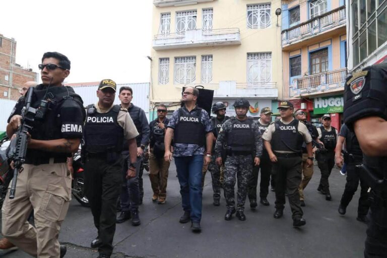 Cuatro aprehendidos, dos detenidos y sustancia ilícita incautada durante operativo “Pandora 118” en Ambato