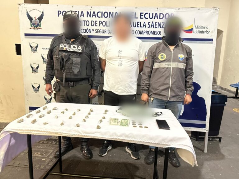 Aprehendimos a alias «Nene», presunto integrante de «Los Lobos», con drogas en Quito