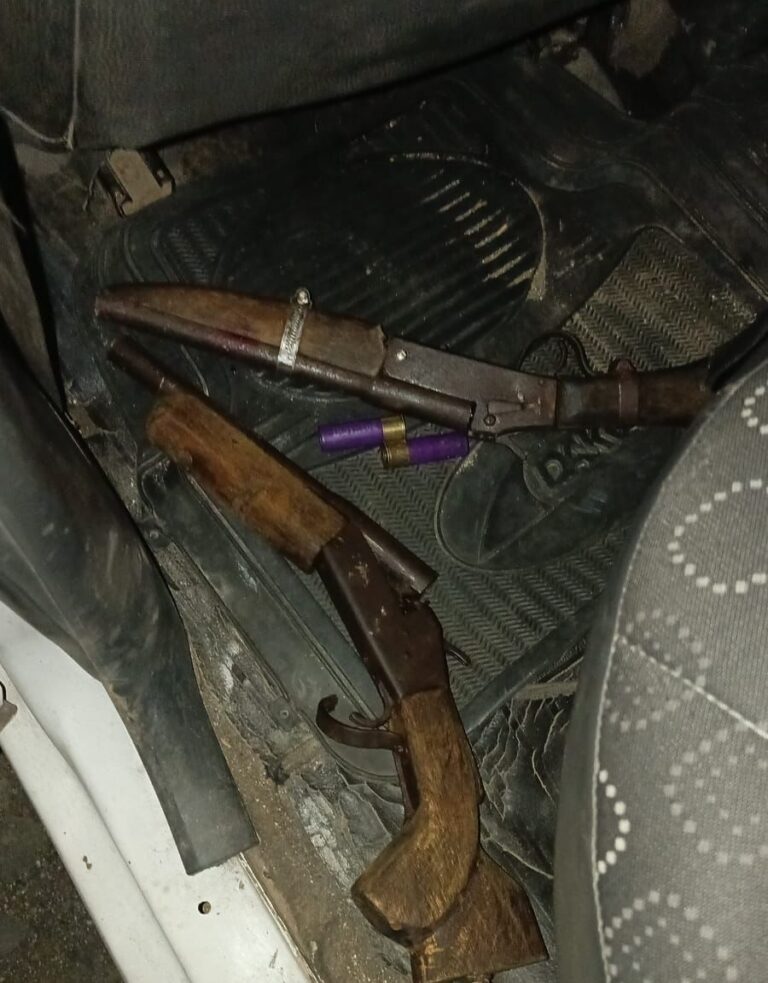 Policía Nacional aprehendió a un adolescente presuntamente involucrado en asalto a un bus en Pastaza