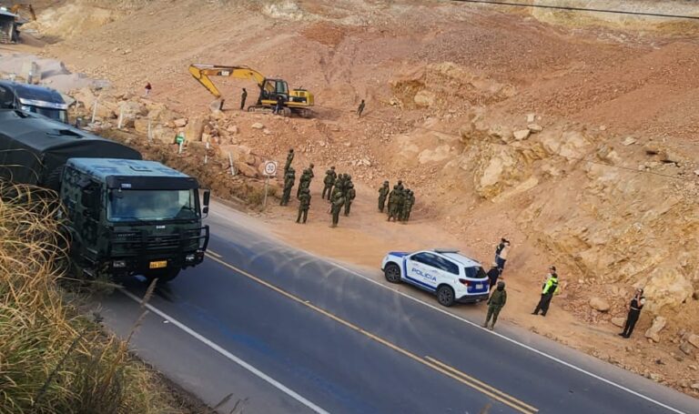 Policía Nacional aprehendió a un ciudadano por presunta minería ilegal en Guamote