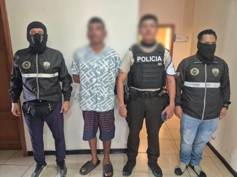 Ciudadano peruano fue trasladado a Huaquillas para ejecutar su deportación