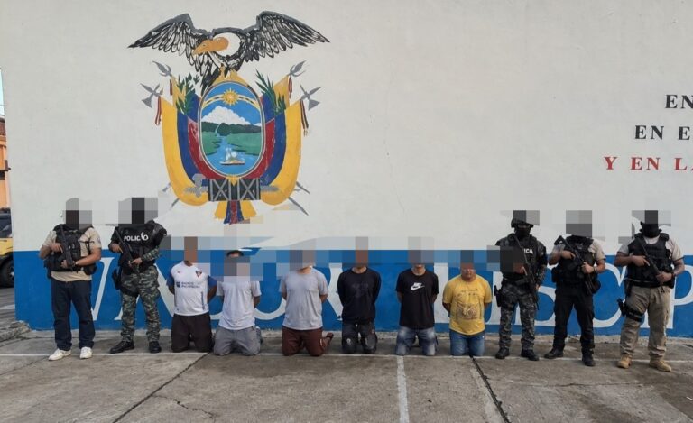 Policía Nacional aprehende a seis presuntos extorsionadores en Machala