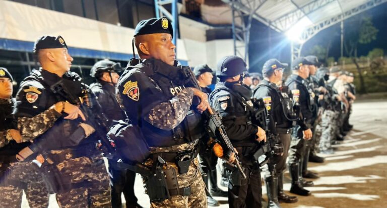 Operativo “Apolo” deja 08 aprehendidos y varios indicios en Esmeraldas