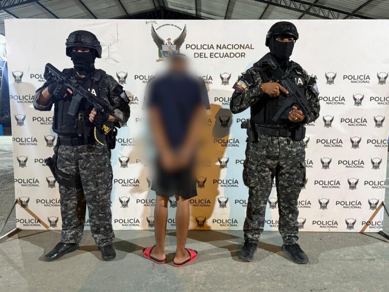 Aprehendimos a un adolescente presuntamente relacionado con un hecho violento en Esmeraldas