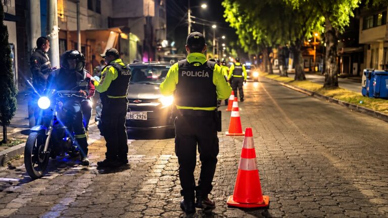 Reforzamos la seguridad mediante operativos y trabajo articulado en Imbabura