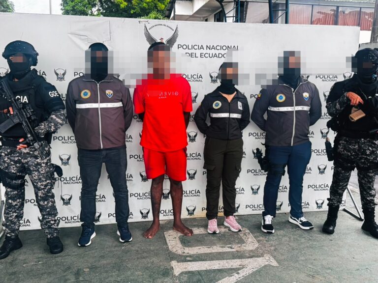 Policía captura a presunto cabecilla de “Los Tiguerones”, primer más buscado de Esmeraldas